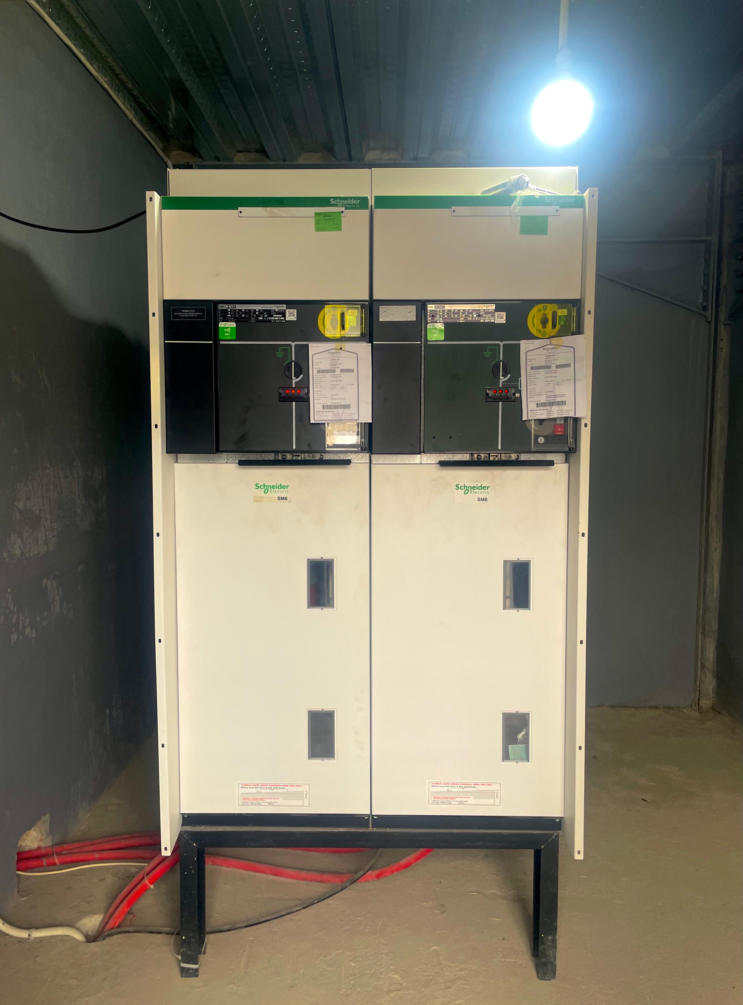 Product: Medium Voltage Distribution Panel